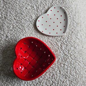 Set of 2 Heart Themed Ceramic Pieces (Bowl and Dish)